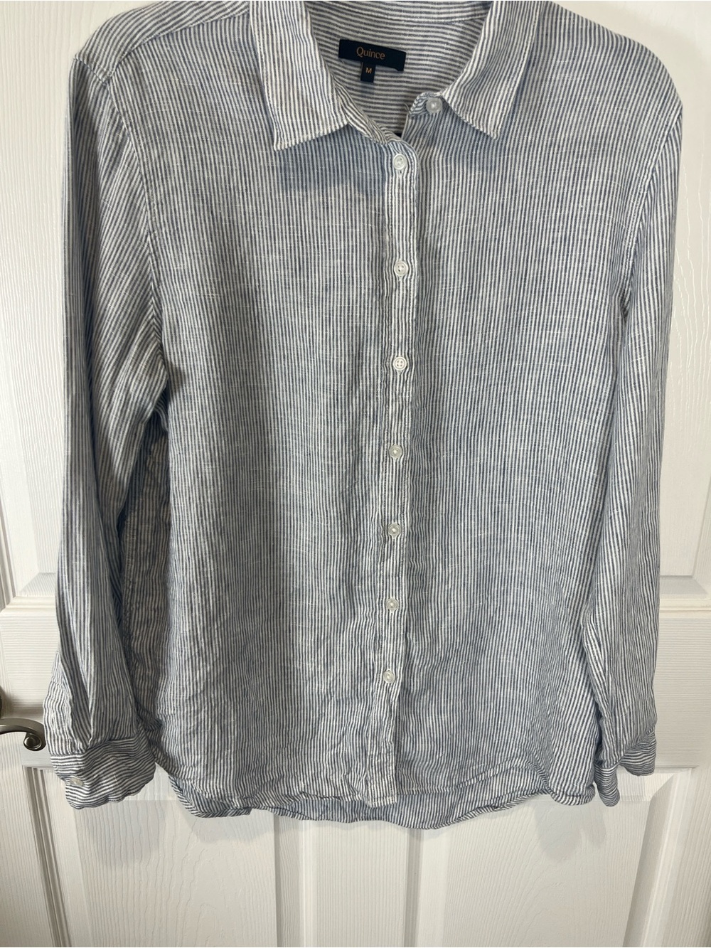 Quince European Linen long sleeve blue pinstripe button down top med - Picture 4 of 7